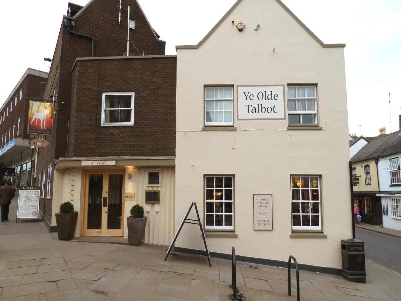 Ye Olde Talbot Hotel image