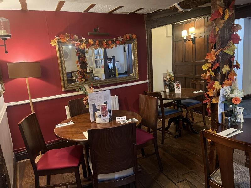 Ye Olde Talbot Hotel image