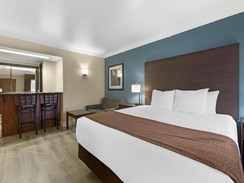 Bw Innsuites Tucson Foothills Hotel & Suites image