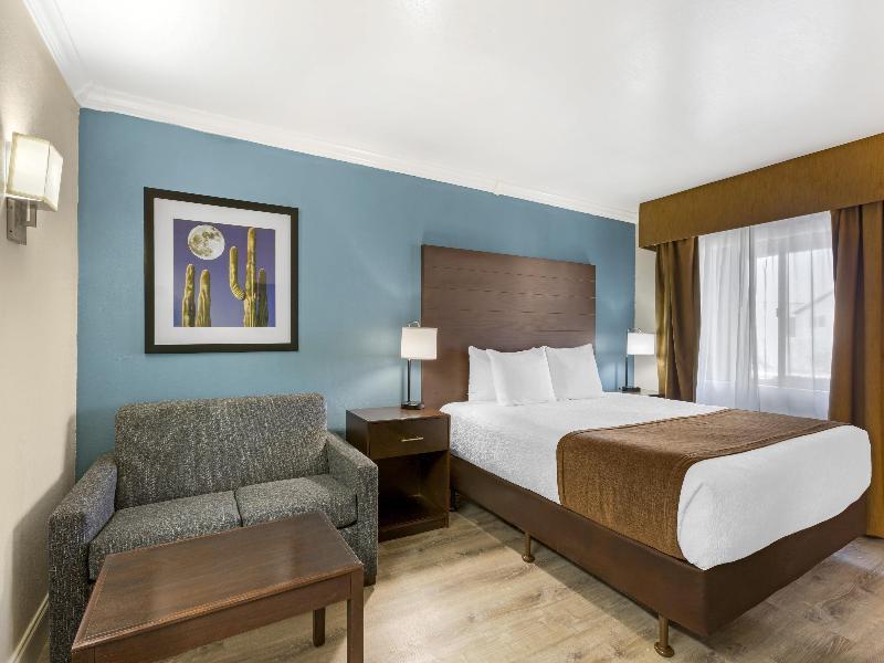 Bw Innsuites Tucson Foothills Hotel & Suites image