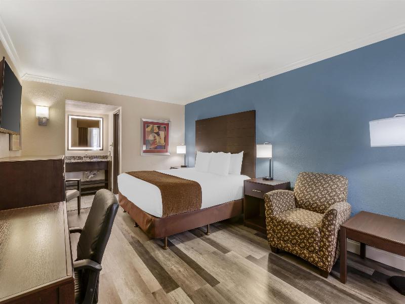 Bw Innsuites Tucson Foothills Hotel & Suites image