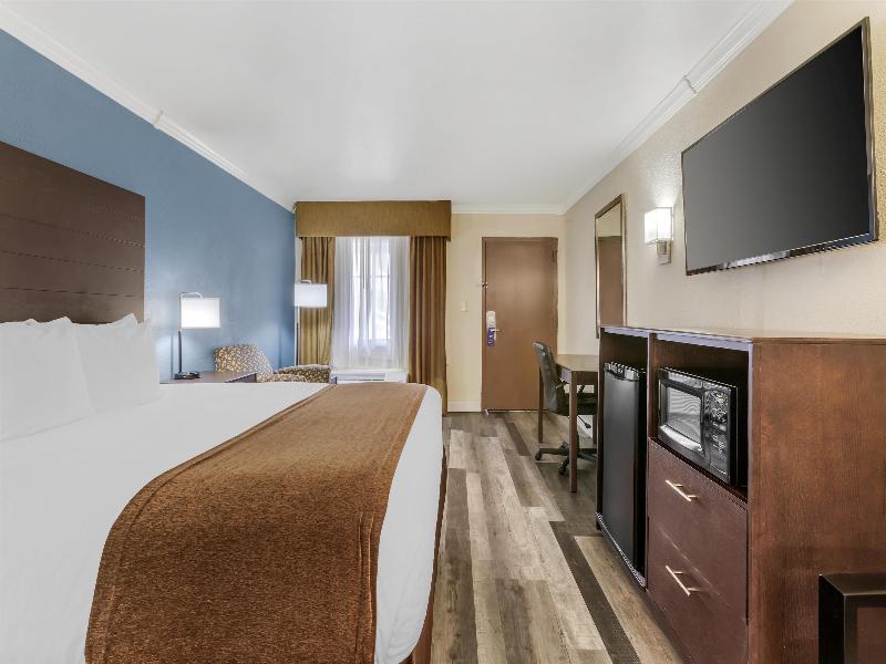 Bw Innsuites Tucson Foothills Hotel & Suites image