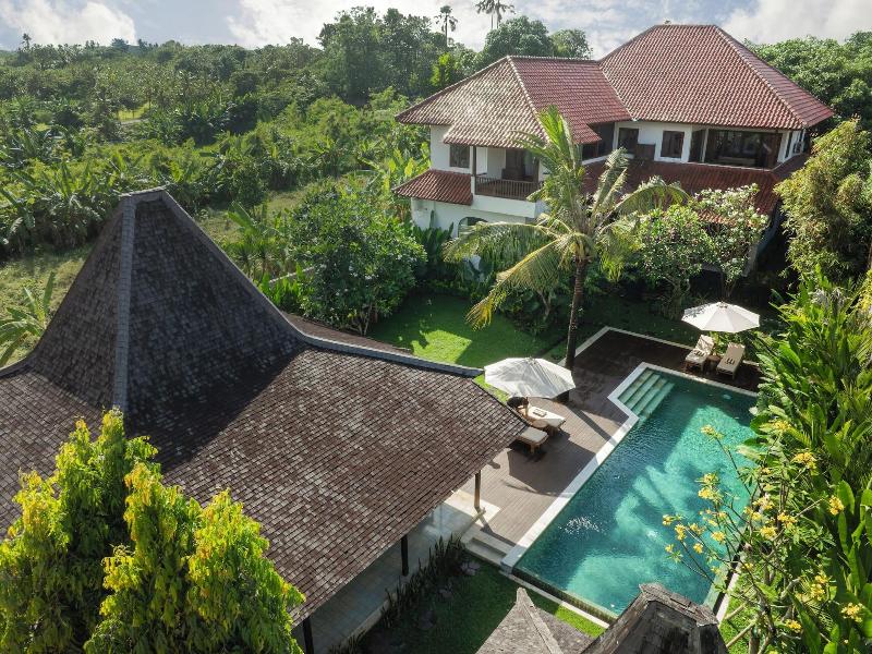 Villa Tropical Svasti By Nakula