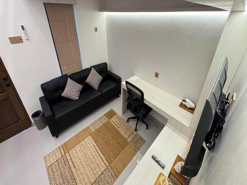 D Mangkuyudan Luxury Guest House 4