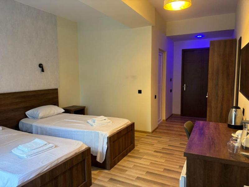 Green Hotel Tskaltubo image