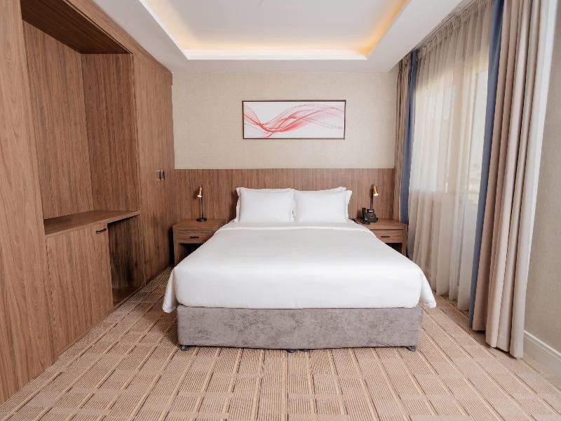 Howard Johnson by Wyndham Riyadh Al Nasiriyah image