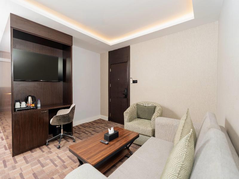 Howard Johnson by Wyndham Riyadh Al Nasiriyah image