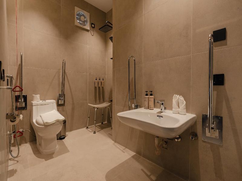 Howard Johnson by Wyndham Riyadh Al Nasiriyah image
