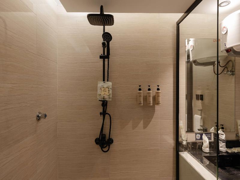 Howard Johnson by Wyndham Riyadh Al Nasiriyah image