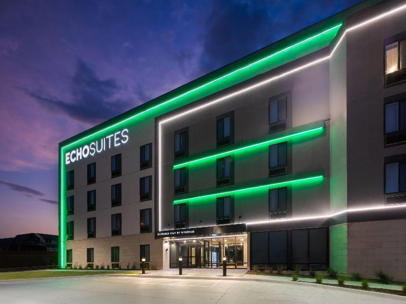 ECHO Suites Extended Stay By Wyndham Austin Round image