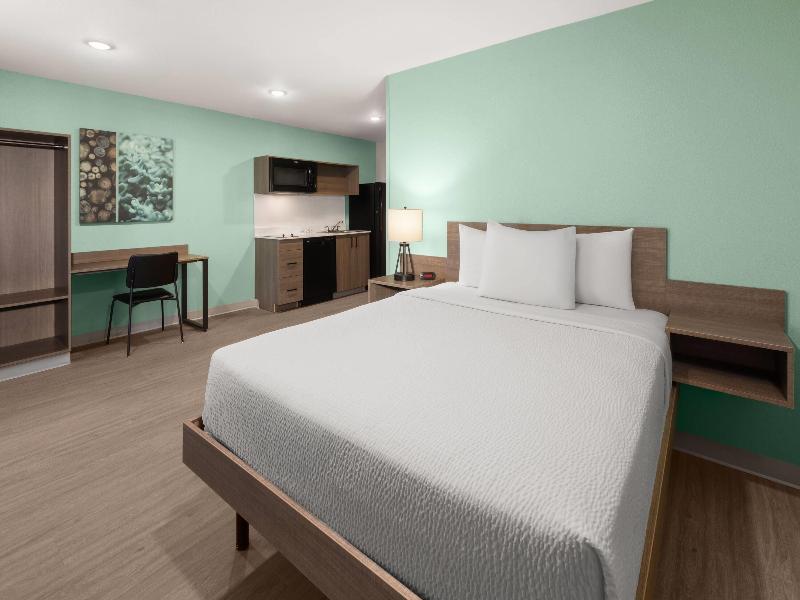 ECHO Suites Extended Stay By Wyndham Austin Round image