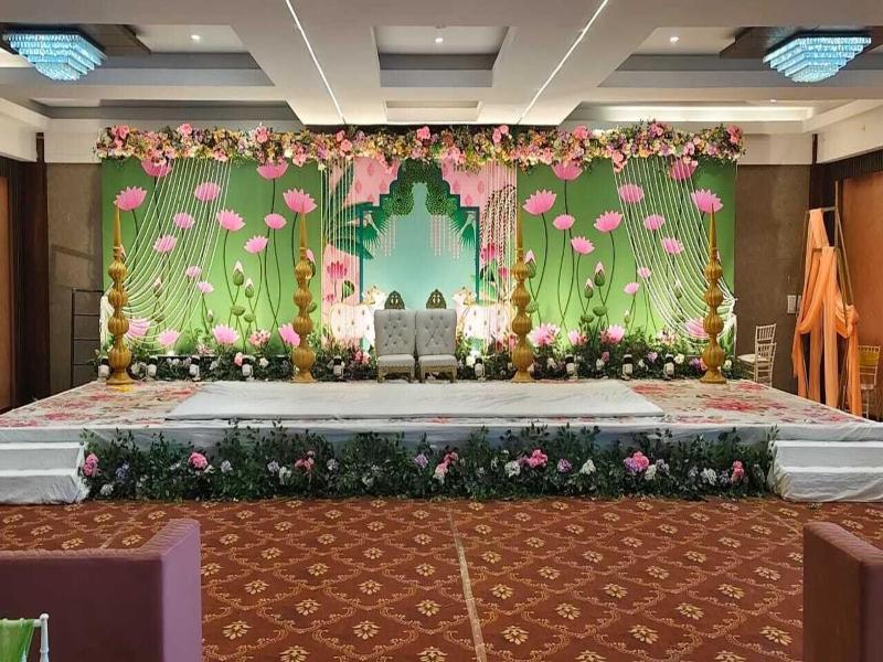 Waterlily Hotel