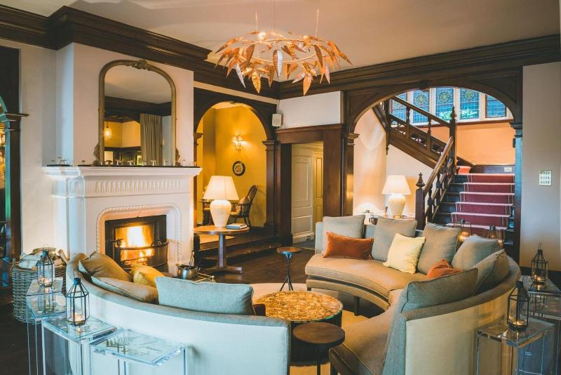 Coed-Y-Mwstwr Hotel image