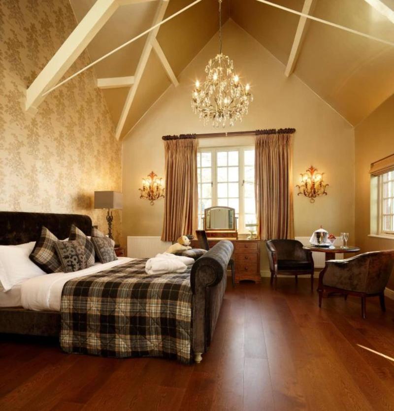 Coed-Y-Mwstwr Hotel image