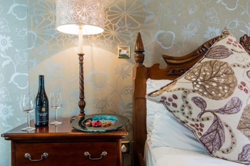 Coed-Y-Mwstwr Hotel image