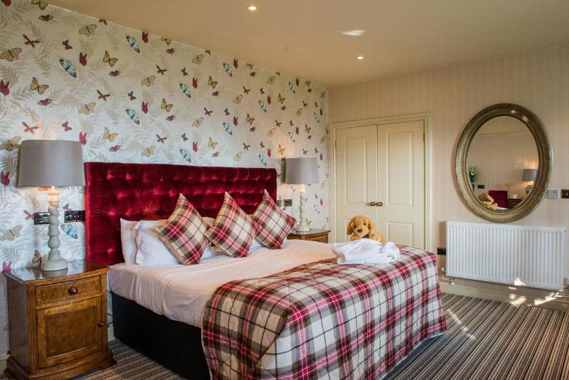 Coed-Y-Mwstwr Hotel image
