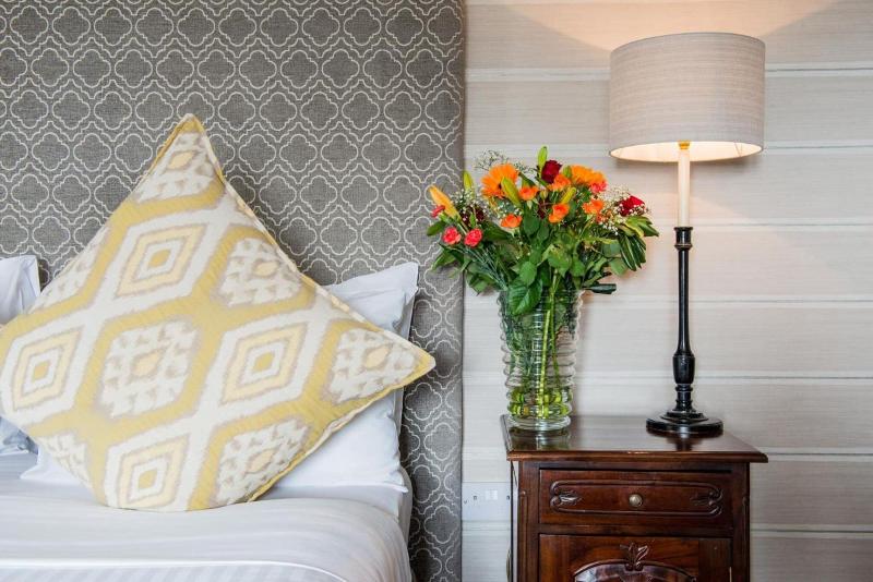 Coed-Y-Mwstwr Hotel image
