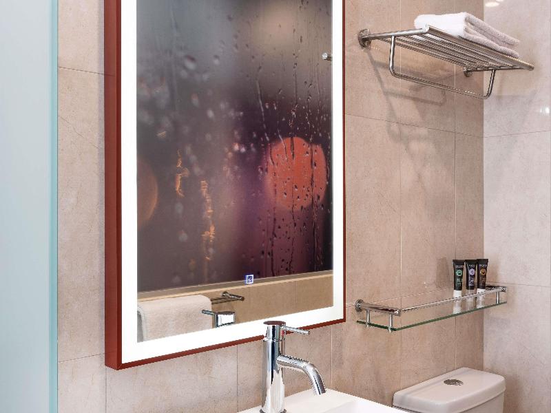 Novotel Melbourne Preston image