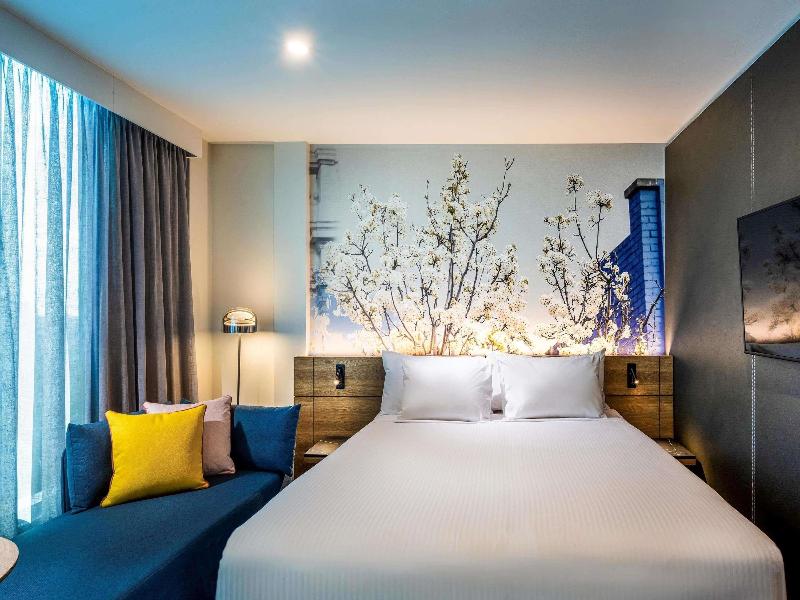 Novotel Melbourne Preston image