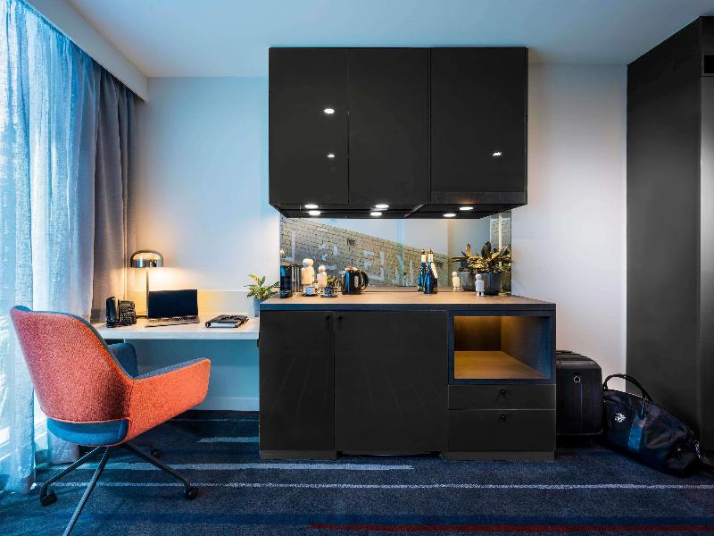 Novotel Melbourne Preston image