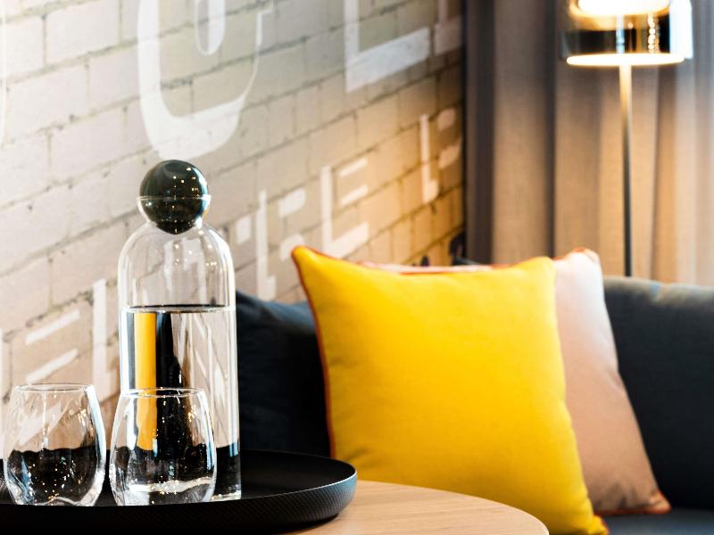 Novotel Melbourne Preston image