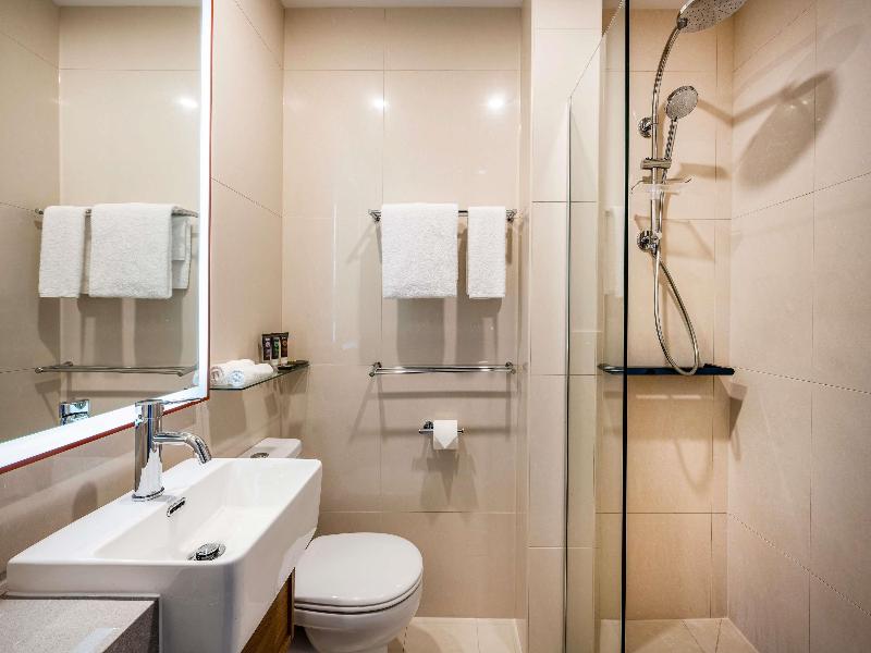 Novotel Melbourne Preston image