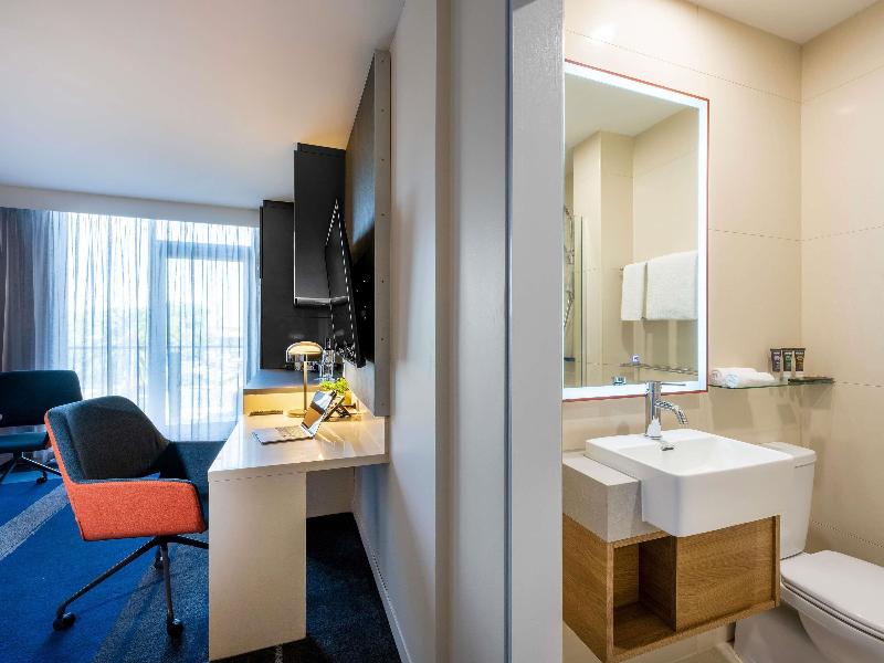 Novotel Melbourne Preston image