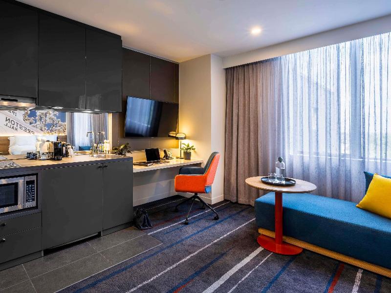Novotel Melbourne Preston image