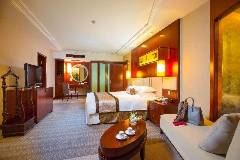 Premier Ocean Hotel image