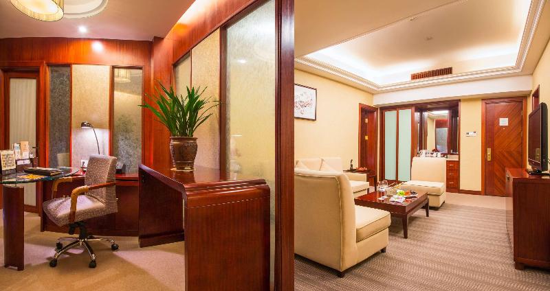 Premier Ocean Hotel image