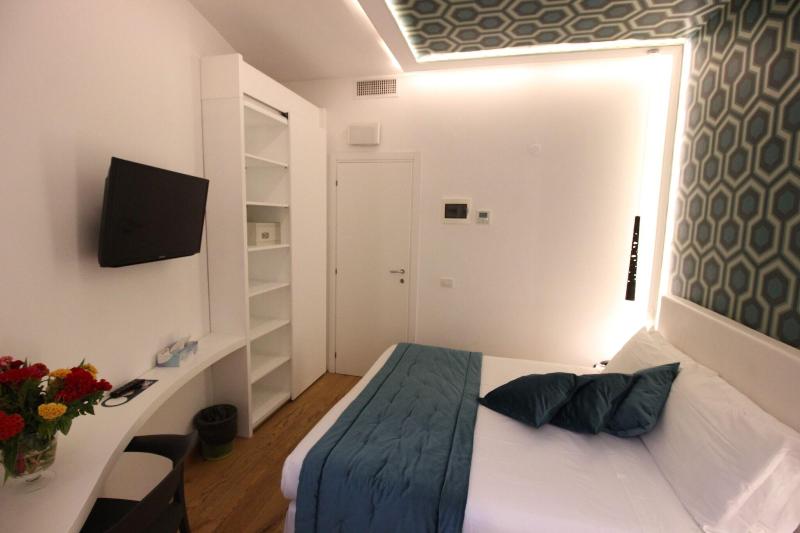 Albergo Abruzzi image