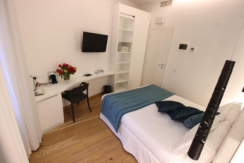 Albergo Abruzzi image