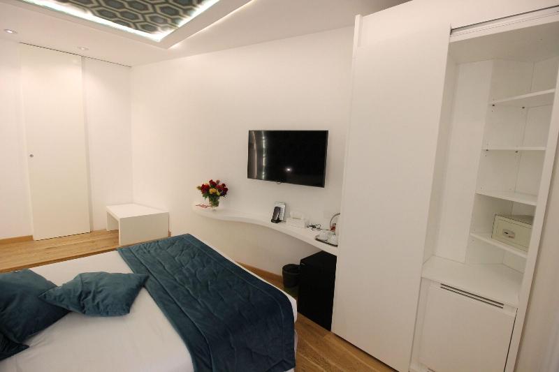 Albergo Abruzzi image