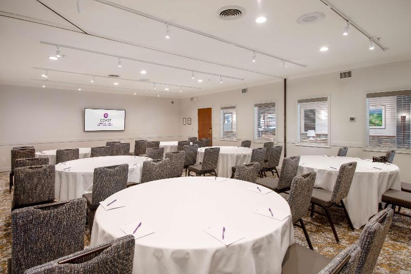 Radisson Hotel & Conference Center Canmore Radisson Hotel & Conference Center Canmore
