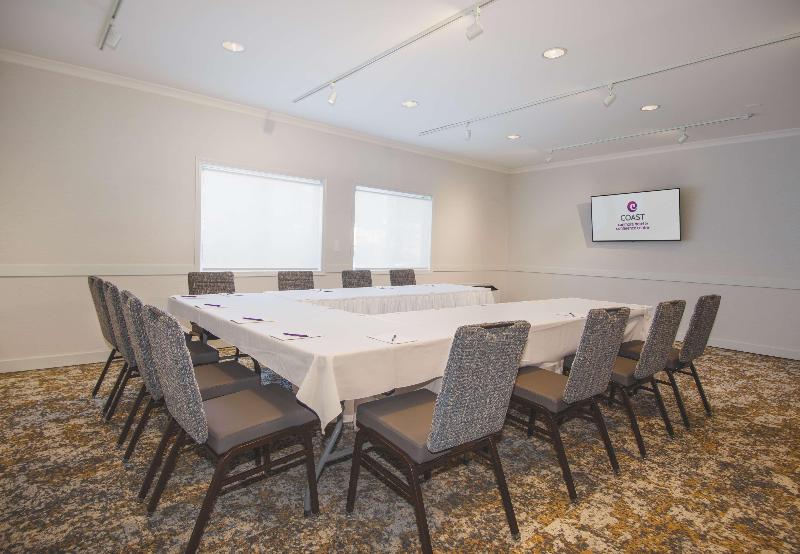 Radisson Hotel & Conference Center Canmore Radisson Hotel & Conference Center Canmore