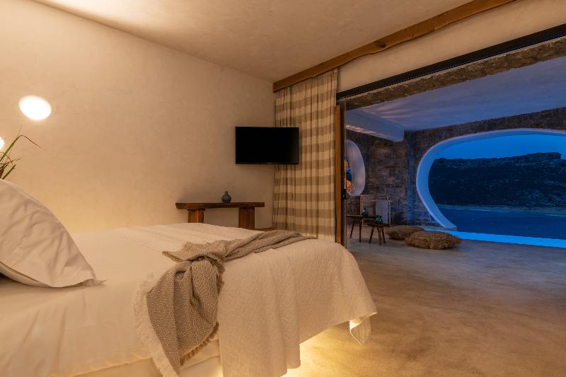 Panormos Village Hotel