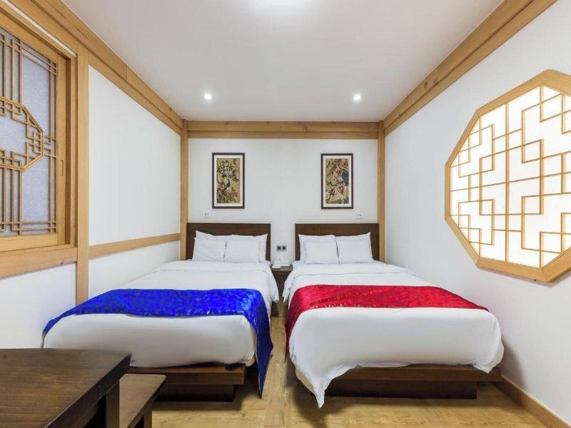 Yuseong Manwol Hotel Hanok — photo 10