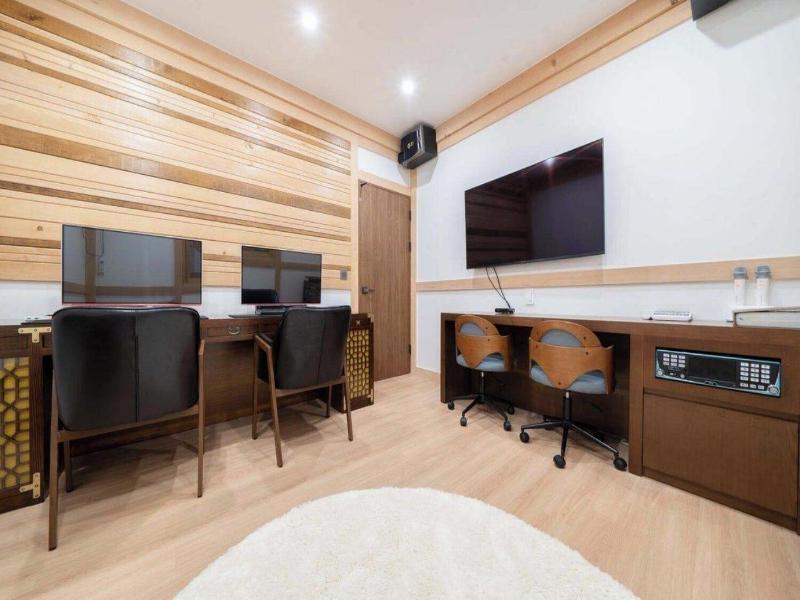 Yuseong Manwol Hotel Hanok — photo 5