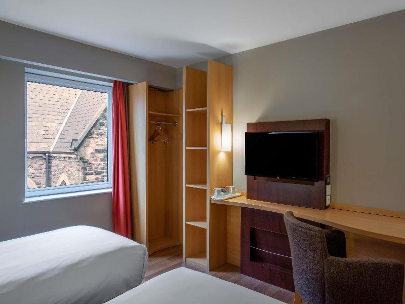 Ibis Belfast Queens Quarter image