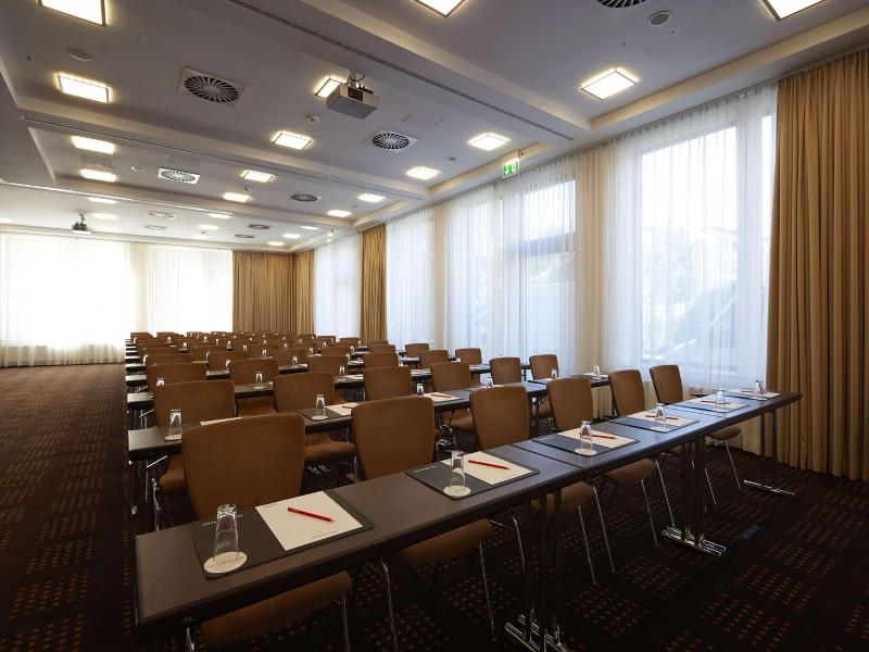 Spark by Hilton Essen City Centre image