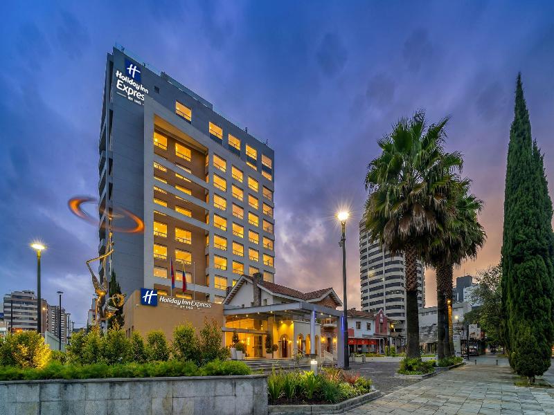 Holiday Inn Express Quito image