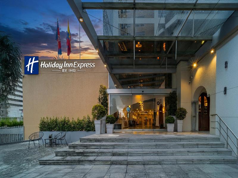 Holiday Inn Express Quito image