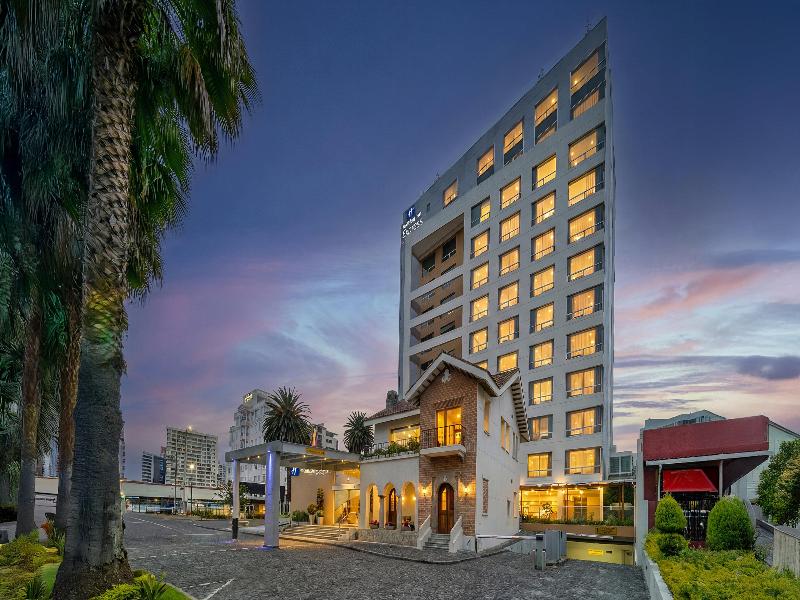 Holiday Inn Express Quito image