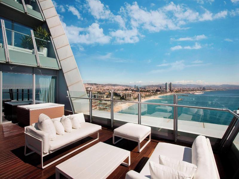 W Barcelona image