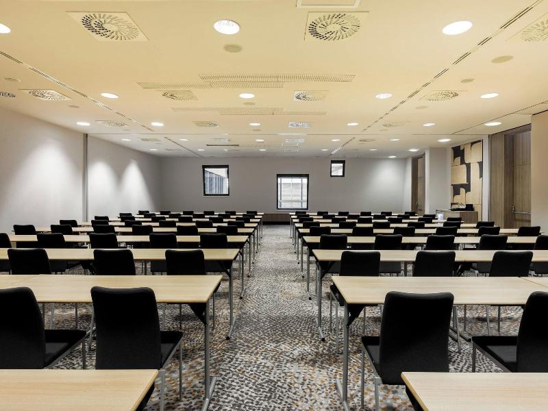 Ac Hotel By Marriott Bratislava Old Town image
