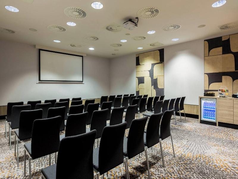 Ac Hotel By Marriott Bratislava Old Town image
