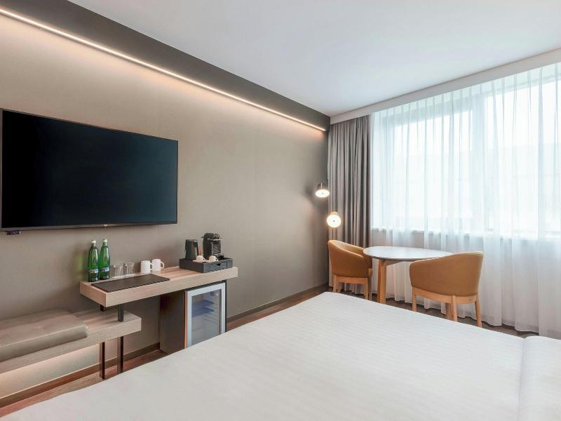 Ac Hotel By Marriott Bratislava Old Town image