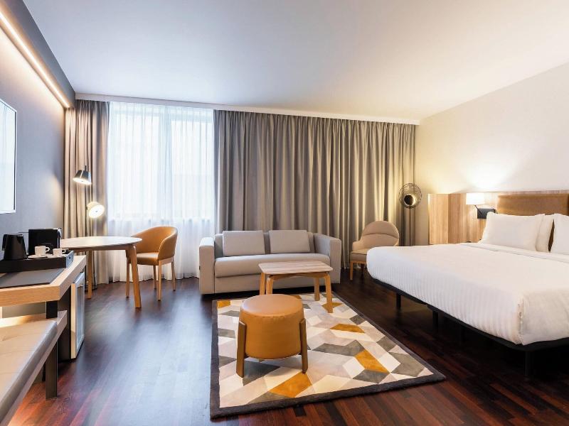 Ac Hotel By Marriott Bratislava Old Town image