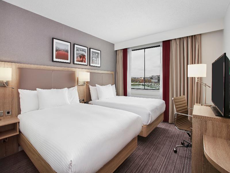 Leonardo Hotel Aberdeen  image
