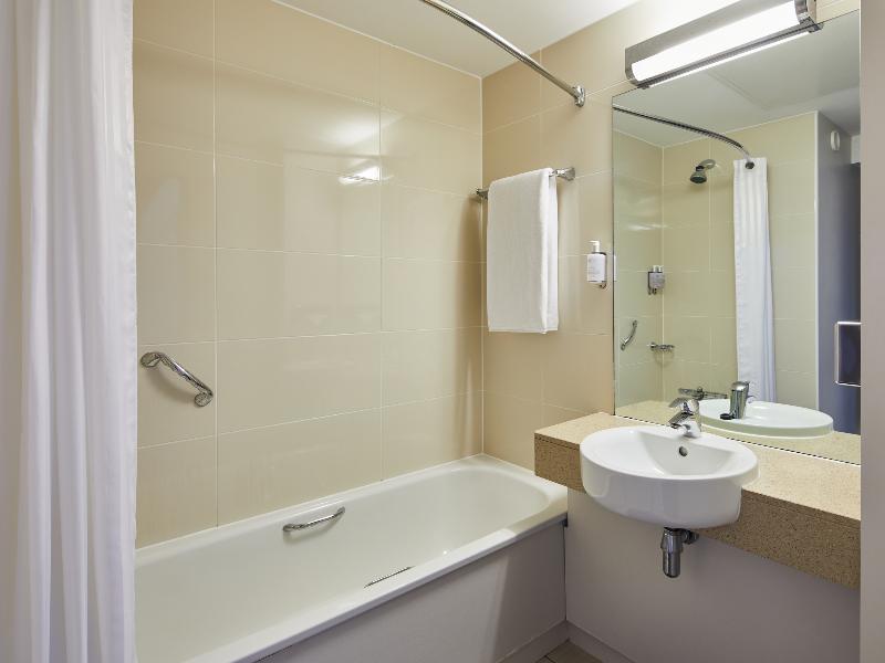 Leonardo Hotel Aberdeen  image